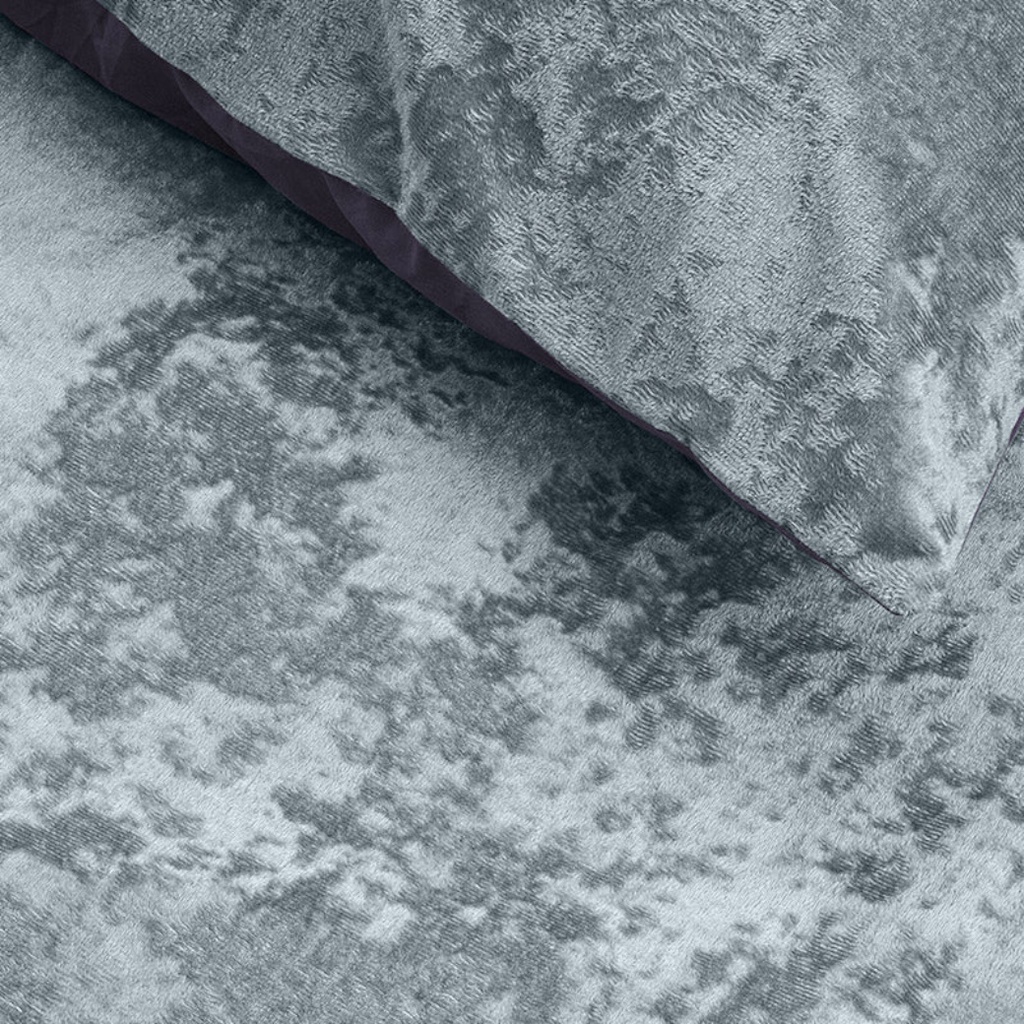 CrushedVelvetBottleGreen3_1800x1800
