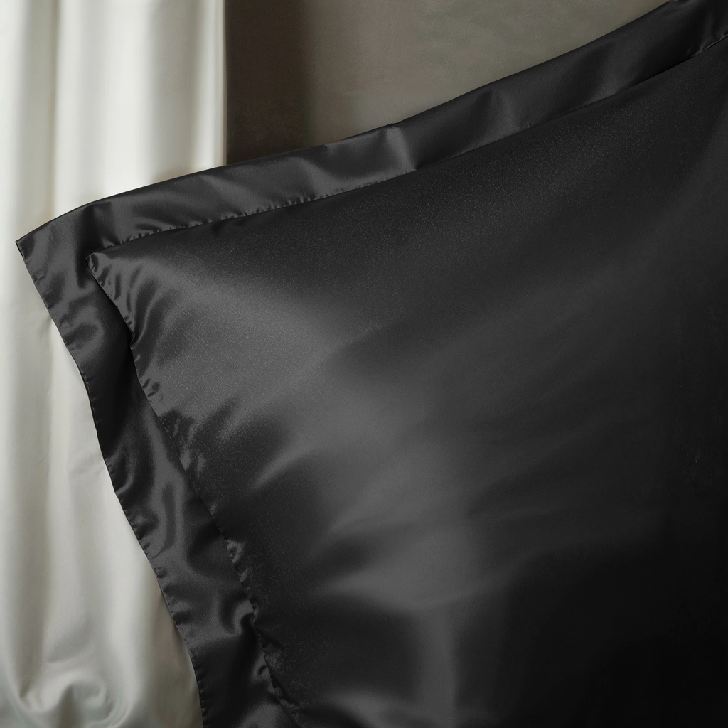 GLOSSYBLACK-6