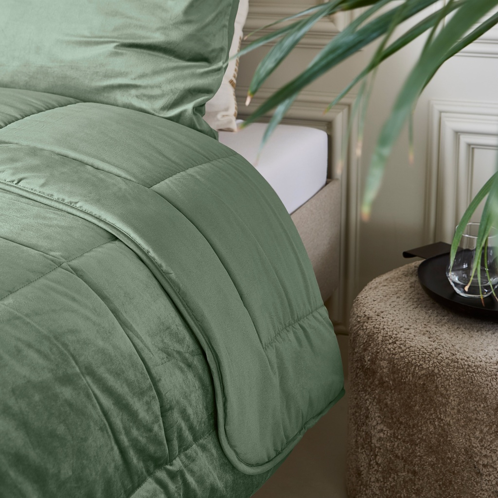 Green (6)