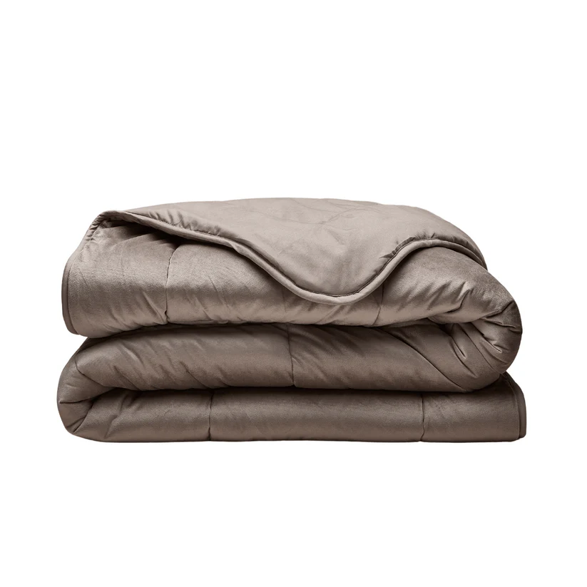 Taupe_4_010b8db8-6b51-40b0-a66a-c888fa608c4d