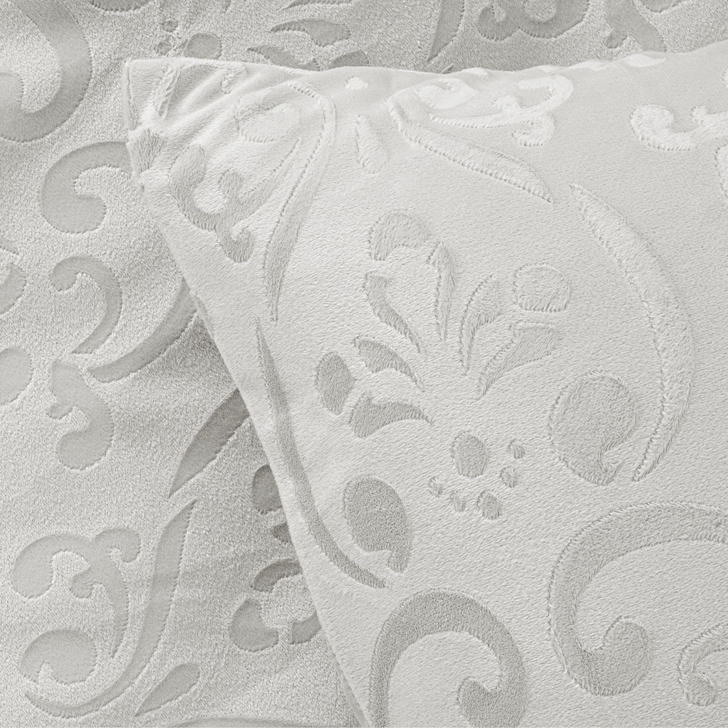 WHITE3