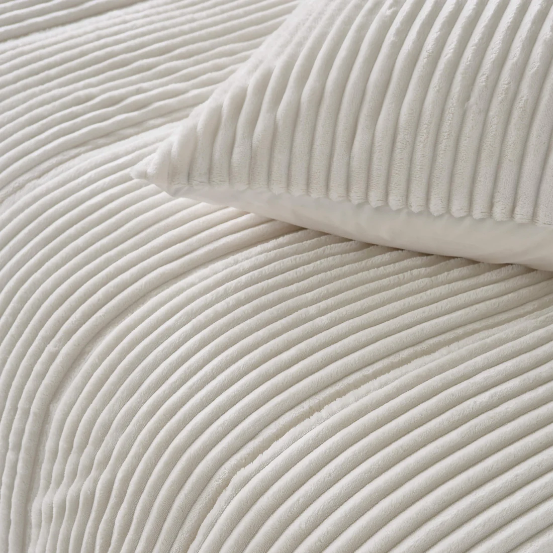 Creme_2_30243d57-c2e1-4e0c-80a8-21b913c48547
