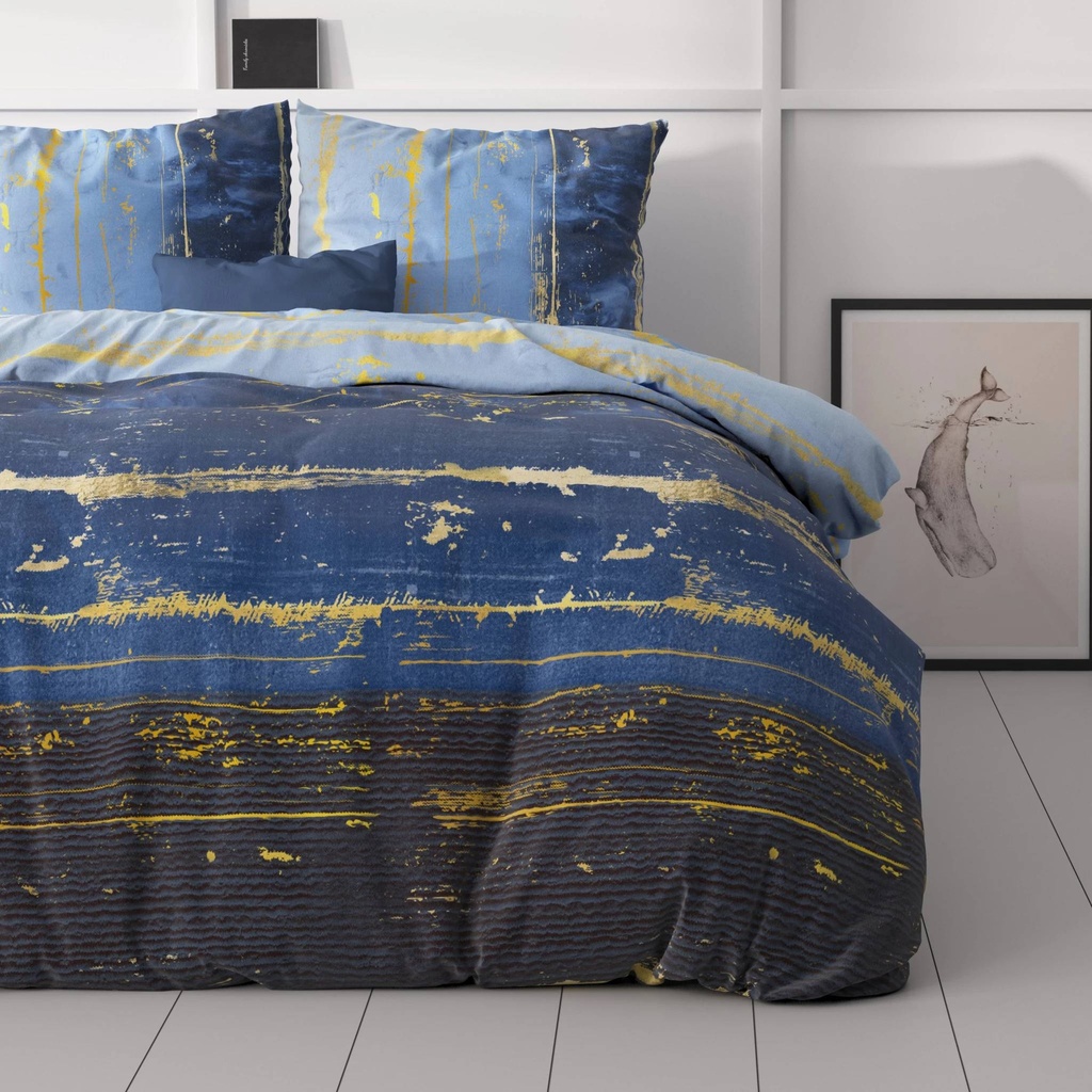 scratchy_blue_1_2560px
