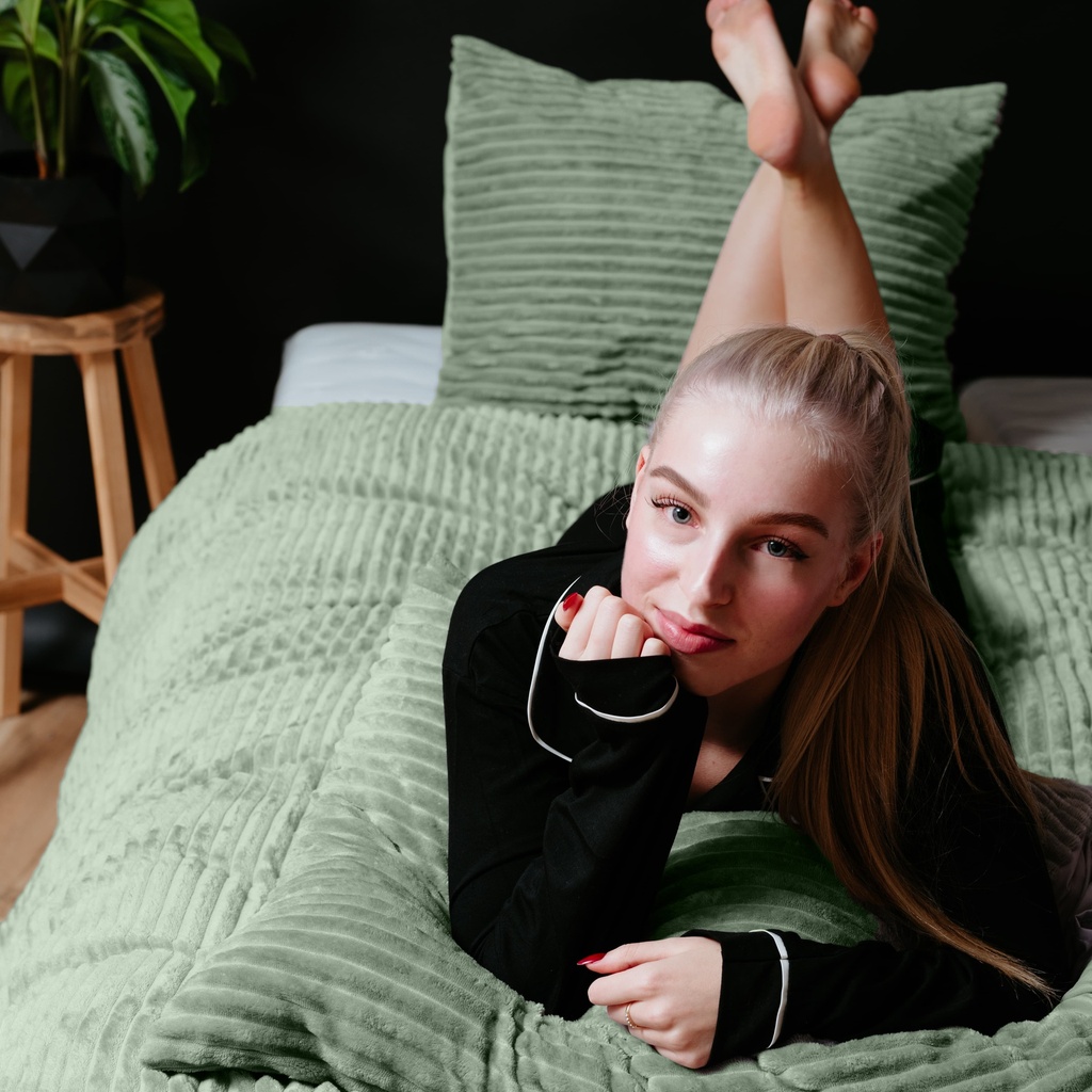 POSTELJNINA TEDDY RIB GROEN 