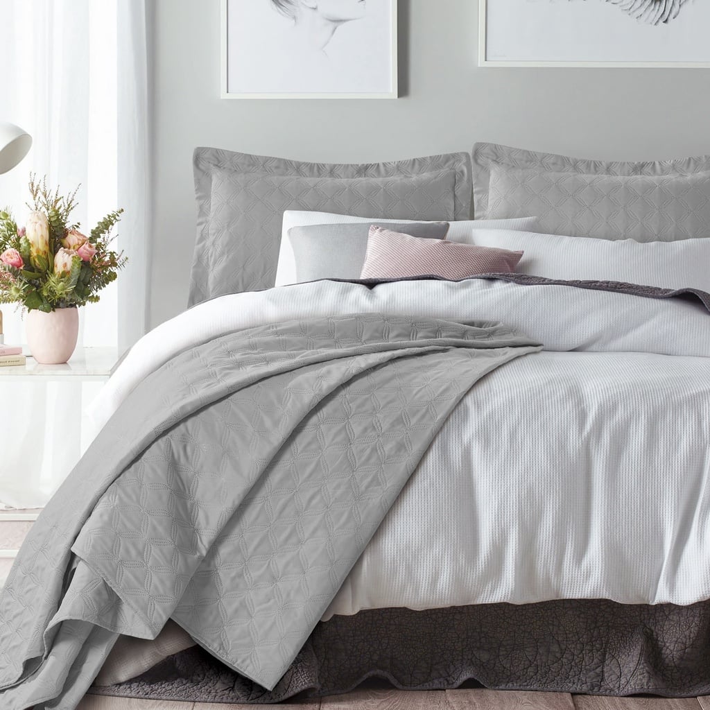 POSTELJNO PREGRINJALO INDVE BLAZINI CHRONE SILVER 