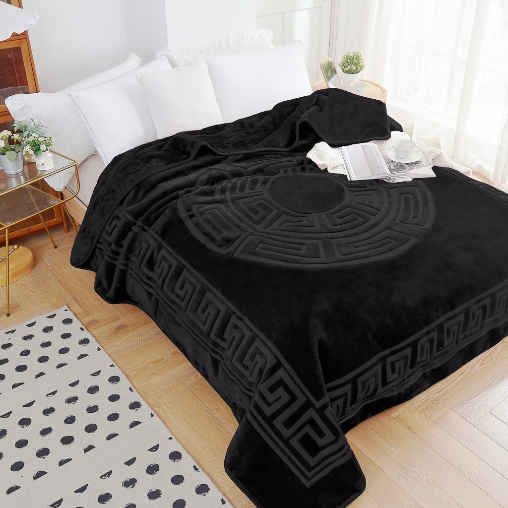 EMBOSSED ODEJA BLACK 