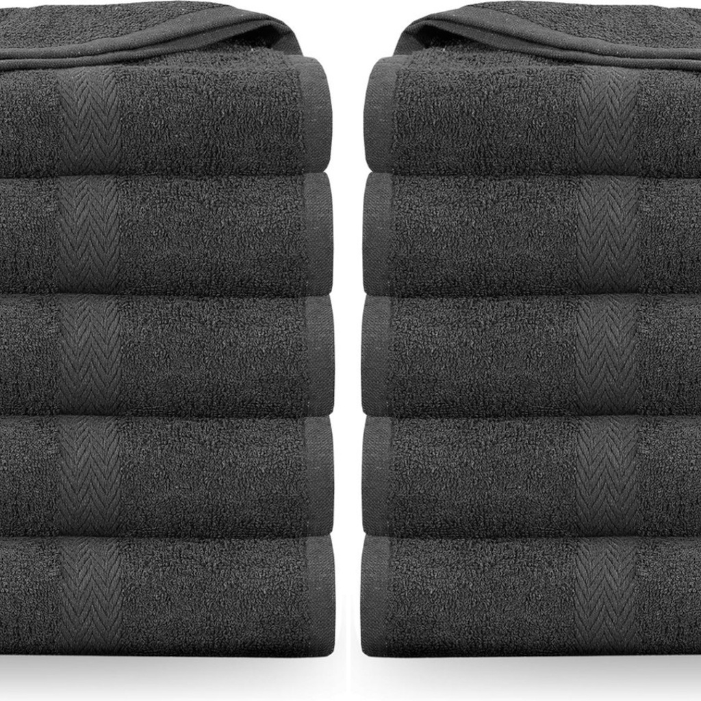 10 BRISAČA 70X140 CM BLACK