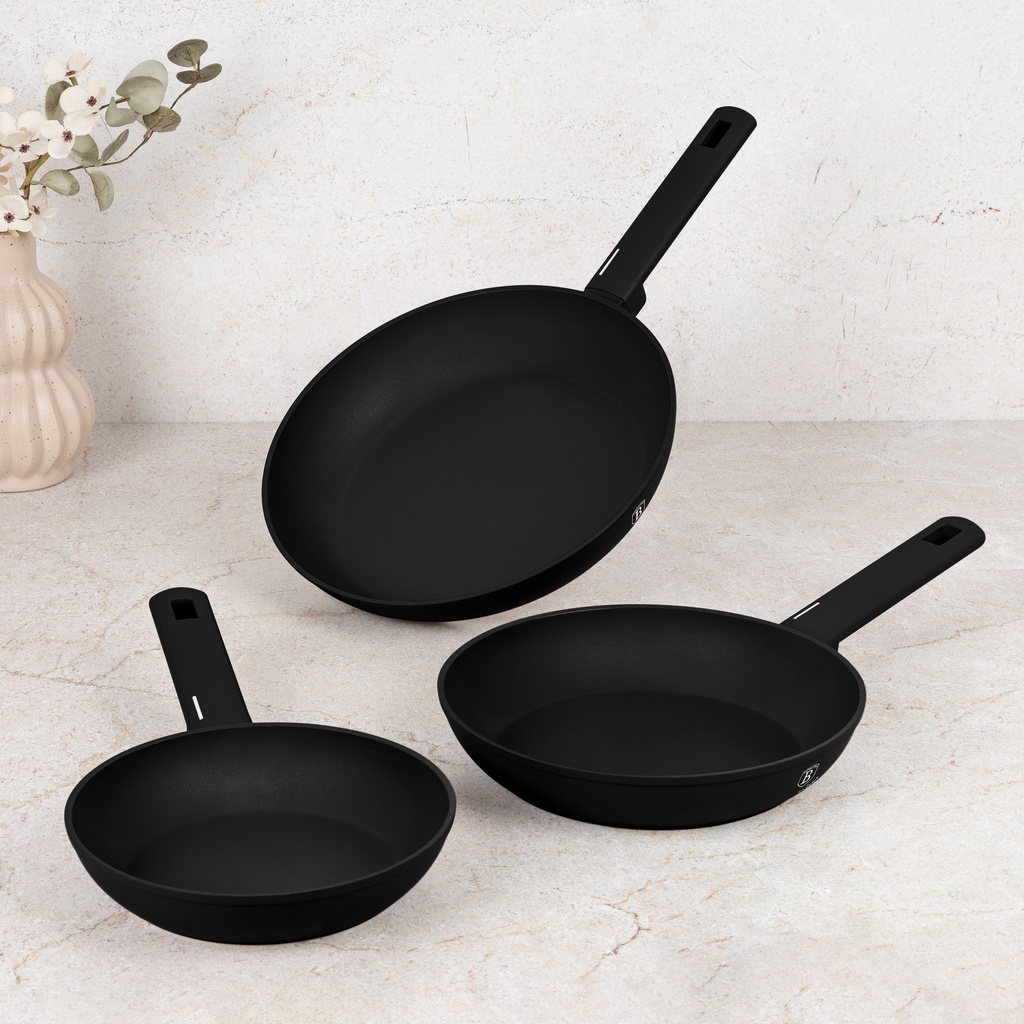 3-DELNI SET PONEV MATTE BLACK
